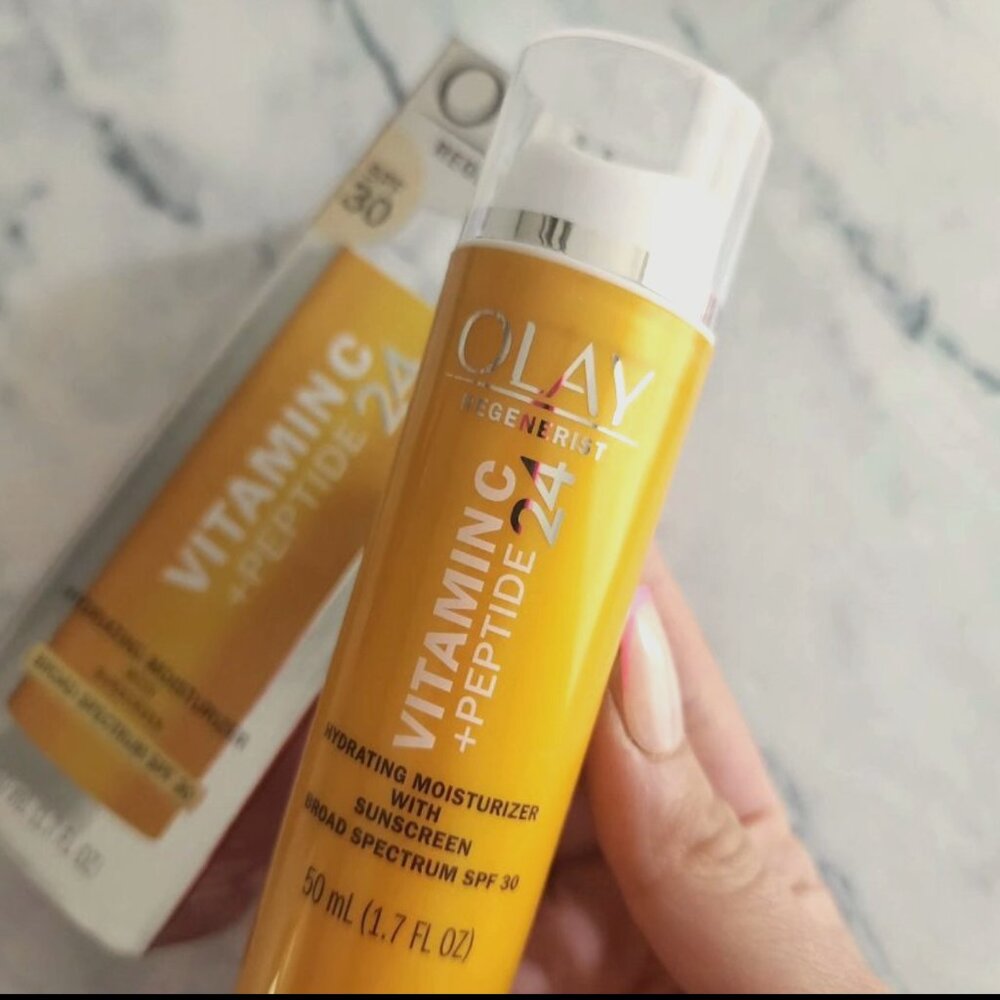 OLAY VITAMIN C PEPTIDE 24 SPF30 DAY MOISTURIZER
